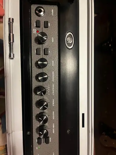 Ampeg SVT3 Pro Bass Head in Gator Case, View more