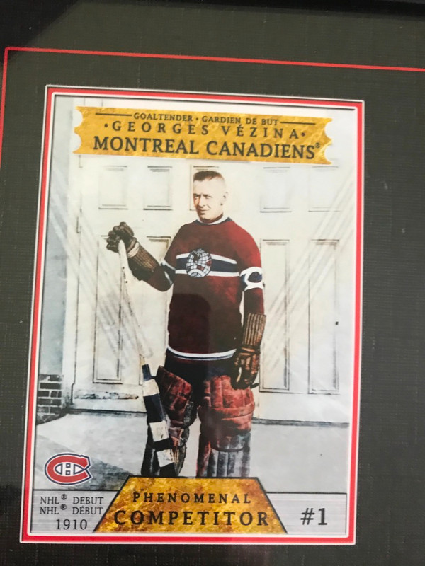 Montreal Canadien player frame in Arts & Collectibles in Ottawa - Image 2