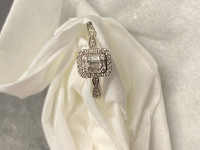 Engagement/Diamond Ring