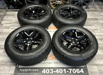 18" TR03 Gloss Black Rims 6x139.7 & Tires 275/65R18 - GMC/Chevy