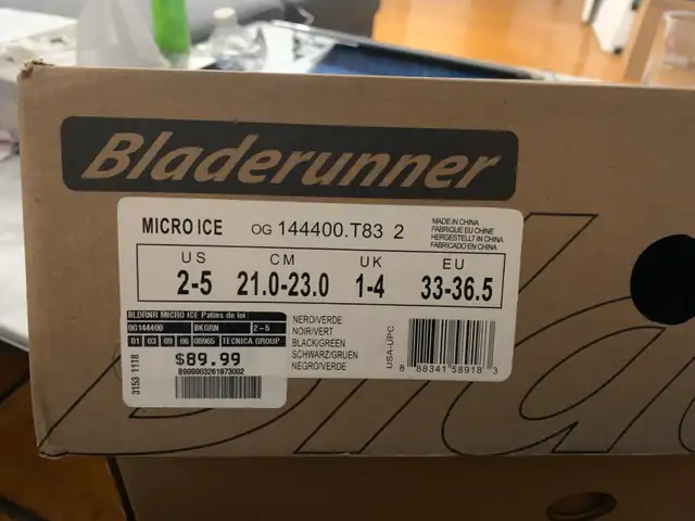 Bladerunner Micro Ice in Skates & Blades in City of Montréal - Image 4