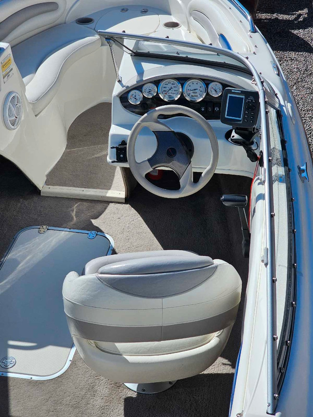 Bâteau Stingray dans Vedettes et bateaux à moteur  à Saguenay - Image 4