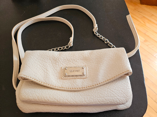 Small purse in Women's - Bags & Wallets in New Glasgow