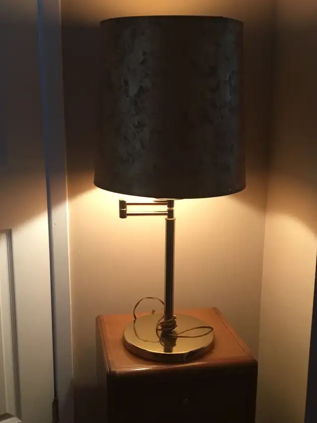 Table Lamp  in Indoor Lighting & Fans in Mississauga / Peel Region - Image 4