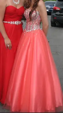 Robe de bal, View more