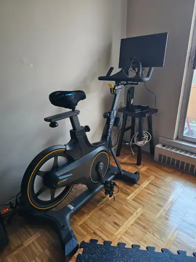 MATRIX ICR50 exercise bike with monitor, View more