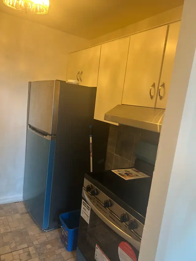 2 bedroom condo apartment for sale63436971917185128