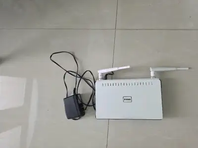 D-LINK DIR-825 ROUTER, View more