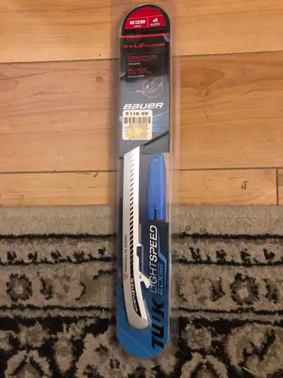 TUUK LS2 Fusion Skate Runners Size 4 238mm, View more