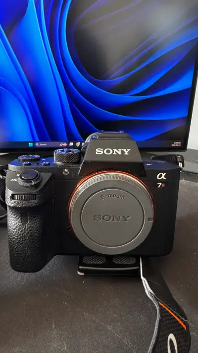 Sony a7R II (A7R 2) + accessories, View more