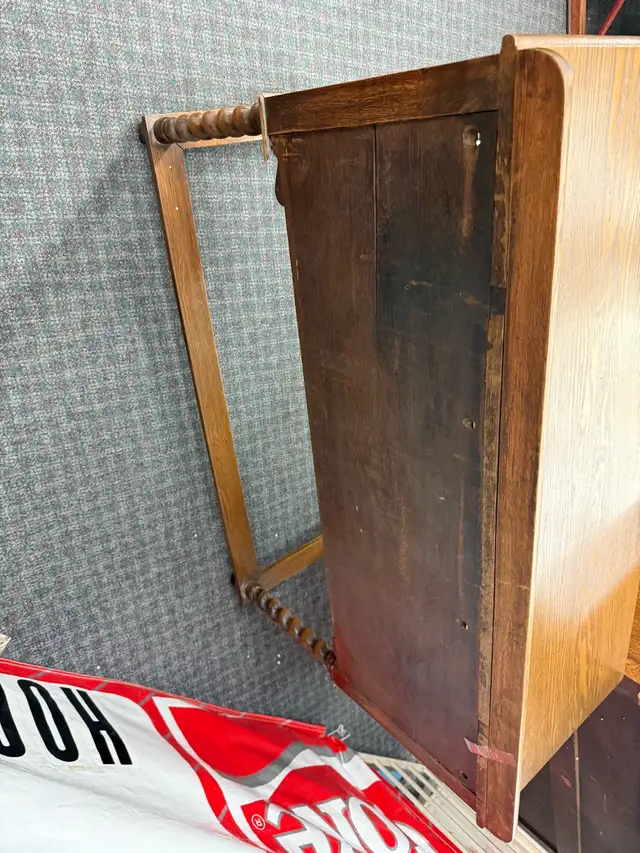 vintage solid oak sideboard  in Hutches & Display Cabinets in Edmonton - Image 7