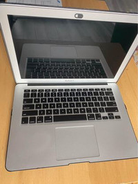 Macbook Air (13-inch, 2017)