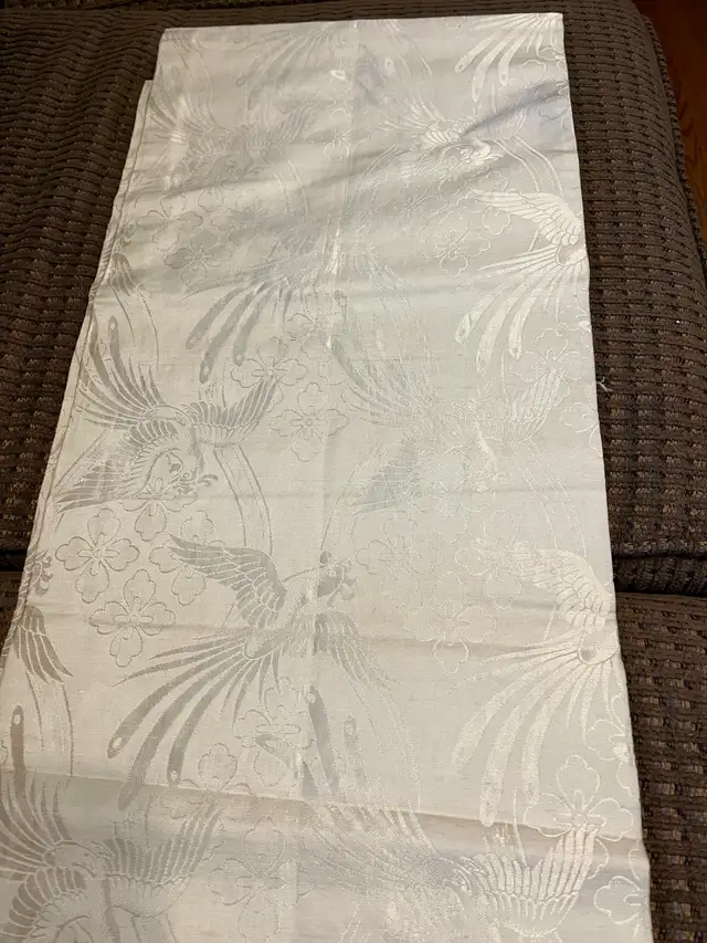 Japanese runner with crane pattern in Rugs, Carpets & Runners in Ottawa - Image 3