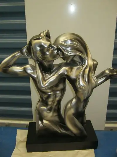 SILVER FINISH NEW STATUE  NEW  ROOSTER LAMP & MORE ITEMS, View more