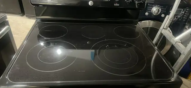 NEXT 2 new electric stove range oven black  in Stoves, Ovens & Ranges in Mississauga / Peel Region - Image 3