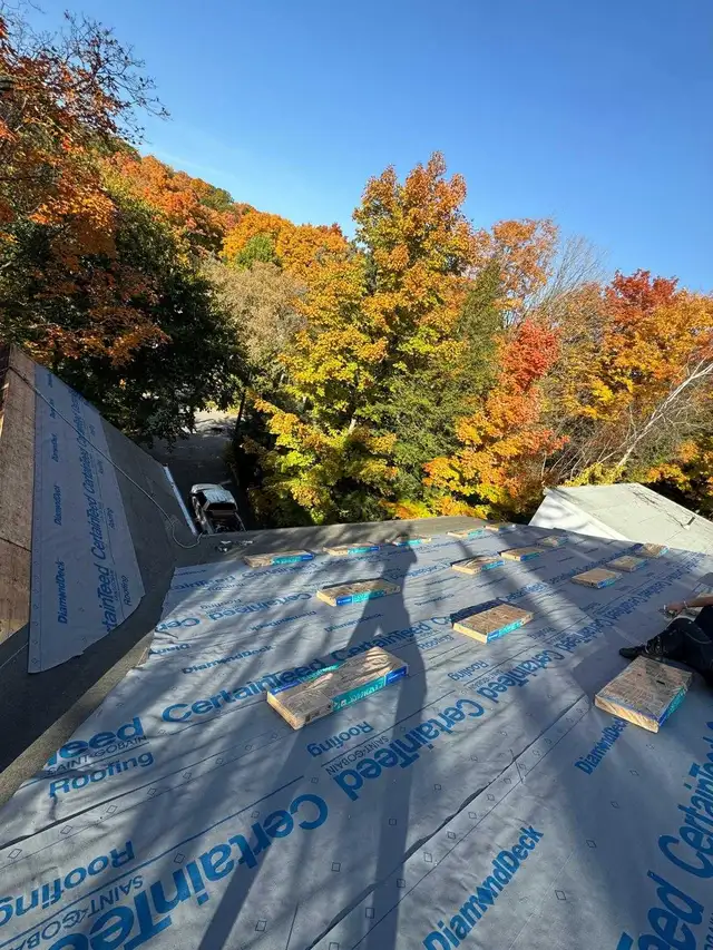 Roofing and Exterior Repairs578311275718922245