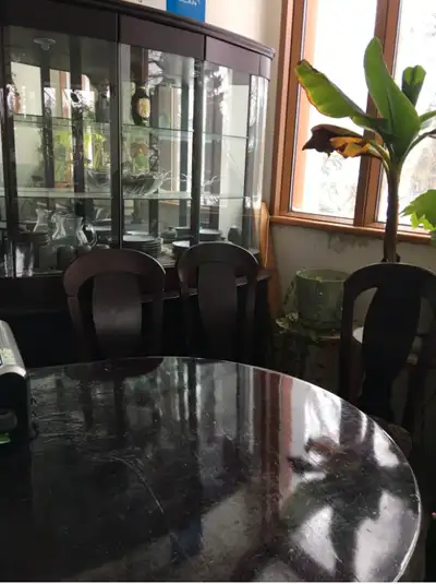 Set de cuisine (Table, buffet et 6 chaises), View more