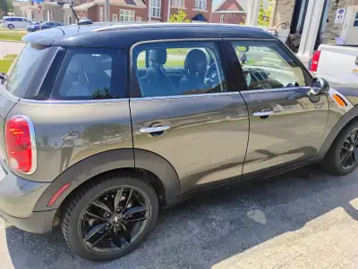 2013 used MINI Cooper Countryman This vehicle is in good condition, showing signs of normal wear con...