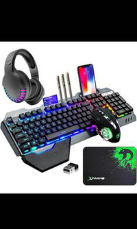 Wireless Gaming Keyboard Mouse and Bluetooth Headset Kit with 16