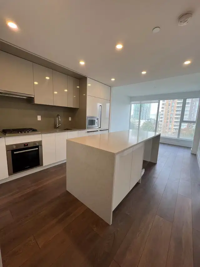 NEW 1 BEDROOM CONDO FOR RENT.5 MIN TO METROTOWN SKYTRAIN STATION in Long Term Rentals in Burnaby/New Westminster - Image 8