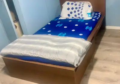 Shared room for girls