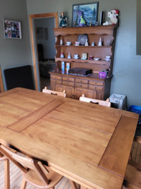 Dinning room table plus buffet