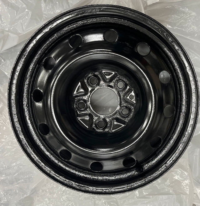 16 x 6.5 inch Black Steel Wheels / Covers in Tires & Rims in Oakville / Halton Region - Image 3