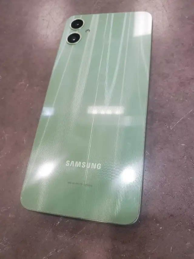 Samsung galaxy A05 in Cell Phones in Oshawa / Durham Region - Image 5