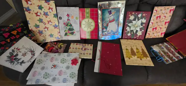 Sacs pour emballage cadeaux in Hobbies & Crafts in Edmundston - Image 3