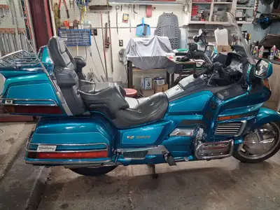 1993 Goldwing SE Canadian model with electric reverse. Well looked after. Bike has been completely g...
