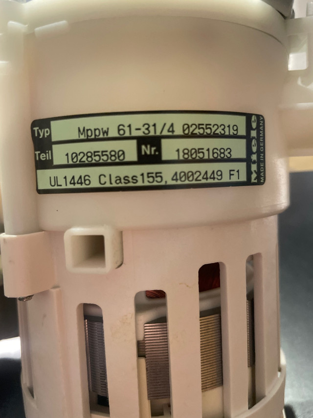 Miele Dishwasher Circulation Pump  Part # 10285580 dans Lave-vaisselles  à Longueuil/Rive Sud - Image 3