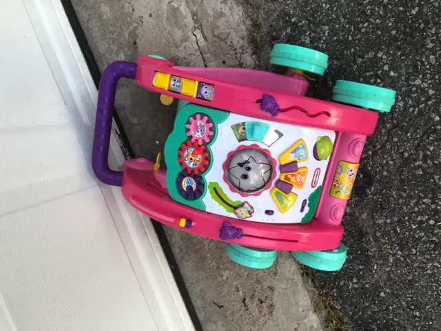 Little Tikes Activity Walker in Toys in City of Toronto - Image 4