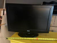 25” RCA flatscreen tv