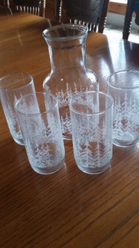 Serving jug and glasses - crystal pine trees