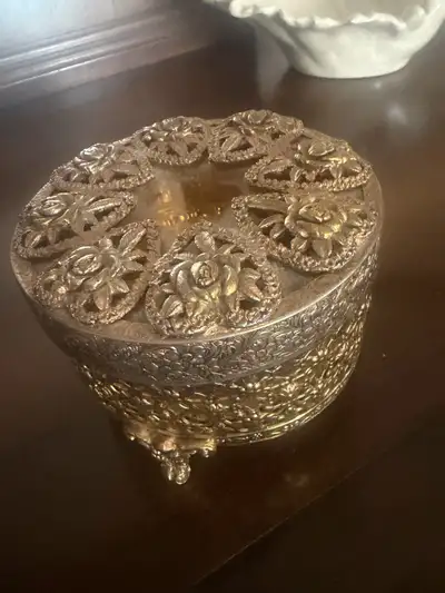 Vintage Trinket jewelry Box, View more