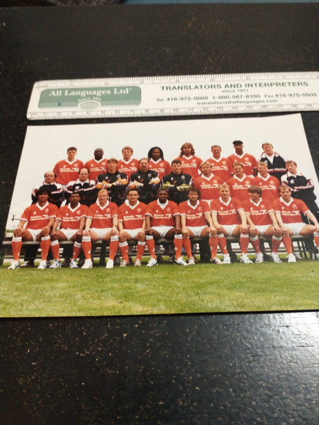 1994 Netherlands national football team photo in Arts & Collectibles in City of Toronto - Image 2