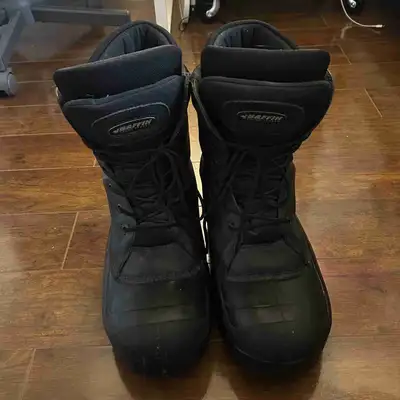 Baffin Workhorse Winter Steel Toed – Men’s Size 12 – $110, View more
