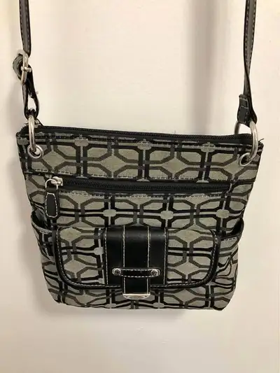 Grey/Black Purse in Excellent Condition-9” x 9”-$10 cash. Porch, View more