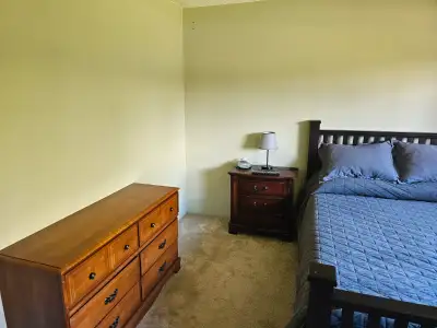 Extra large Private bedroom for rent with private bathroom