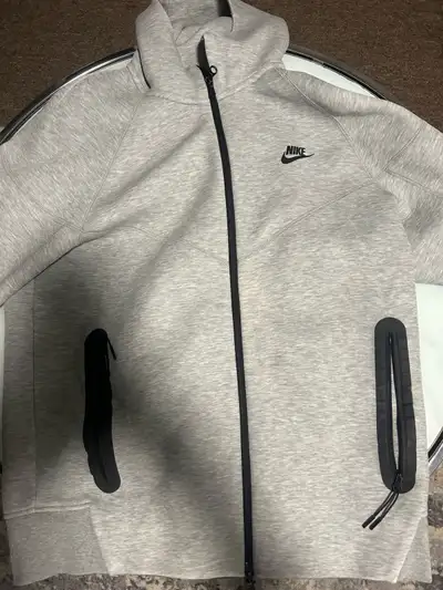grey Nike tech fleece , View more