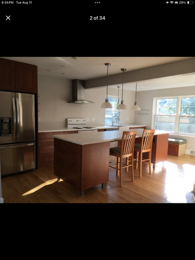 3 bedroom apartment close to everything.