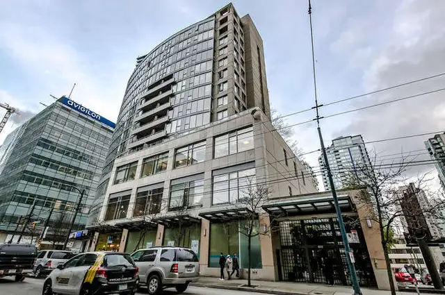 Vancouver Downtown Cozy 1B/1B/1B/1D For Rent in Long Term Rentals in Vancouver - Image 2