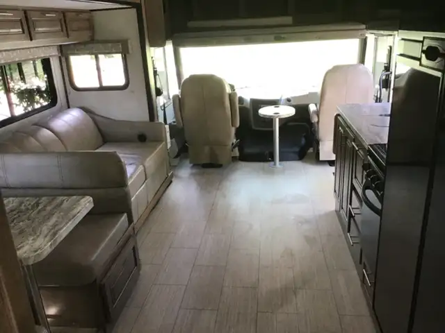 Motorisé classe A FOREST RIVER ,2019 in RVs & Motorhomes in Ottawa - Image 11