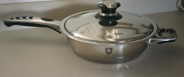 Vintage Royalty Line Stainless Steel Cookware Deep Skillet in Arts & Collectibles in Oshawa / Durham Region