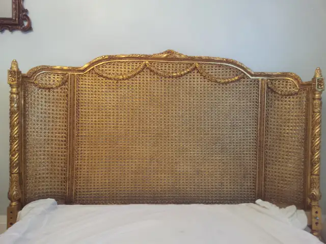 Genuine goldleaf Cane Bed frame, handcarved woodwork63234963182211123