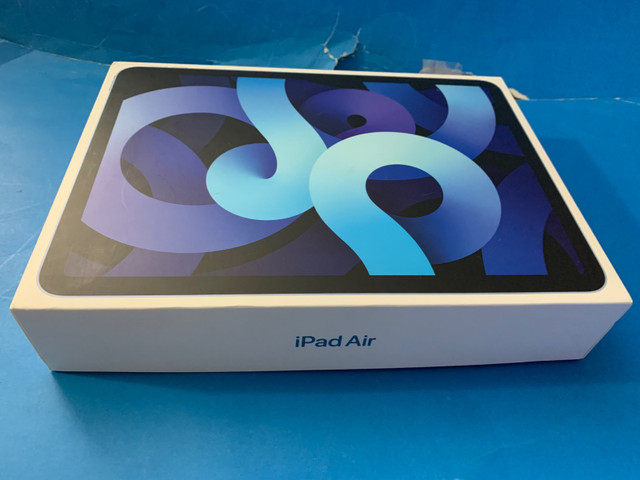 NEW iPad Air 4th 64GB WiFi SKY BLUE  Empty Box w/ stickers  $15 in iPads & Tablets in Markham / York Region