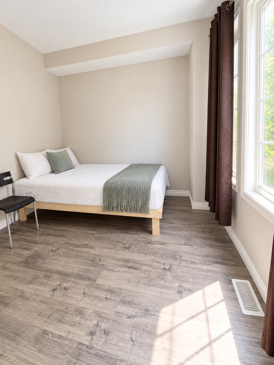 Student Room University Village Shared Washroom | Room Rentals ...