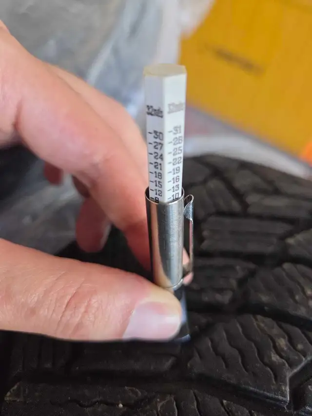 Michelin X-ICE snow SUV 225-65R17 (Mazda CX-5) in Tires & Rims in Ottawa - Image 3
