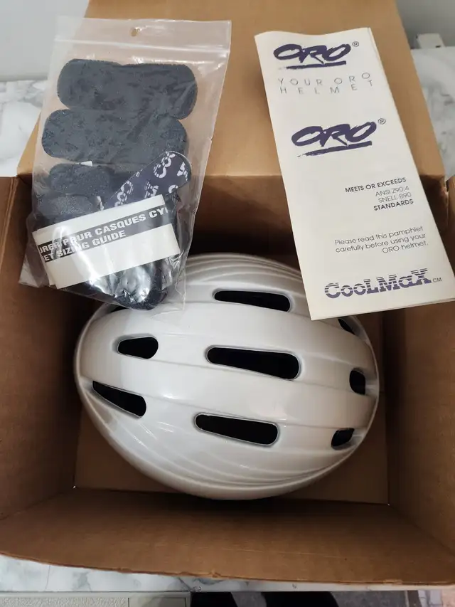 Cycling helmet62863734320513124