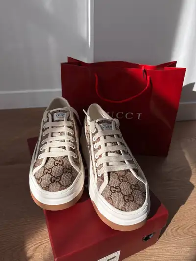 sneakers women gucci, View more